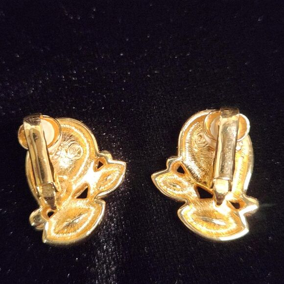 Marked Swarovski Crystal Earrings Faceted Pink Amethyst Green Clip on Jewelry - Picture 3 of 8